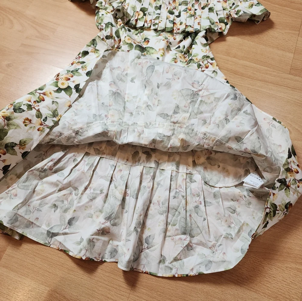 Floral Off-Shoulder Summer Dress in White and Green